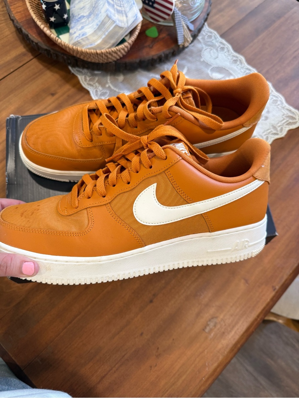Nike Men’s Caramel/Tan Low-Top Sneakers with White Swoosh